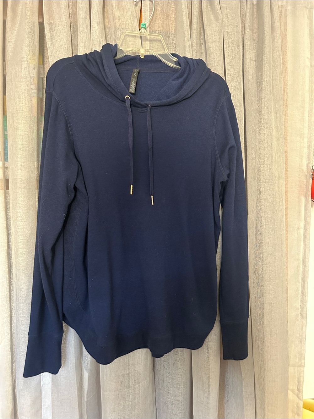 GAIAM Navy Hooded Lightweight Pullover
